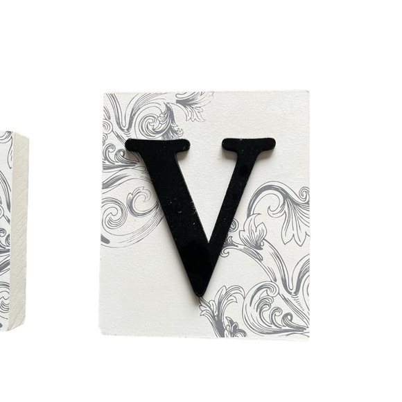 LOVE decor - Picture 4 of 11